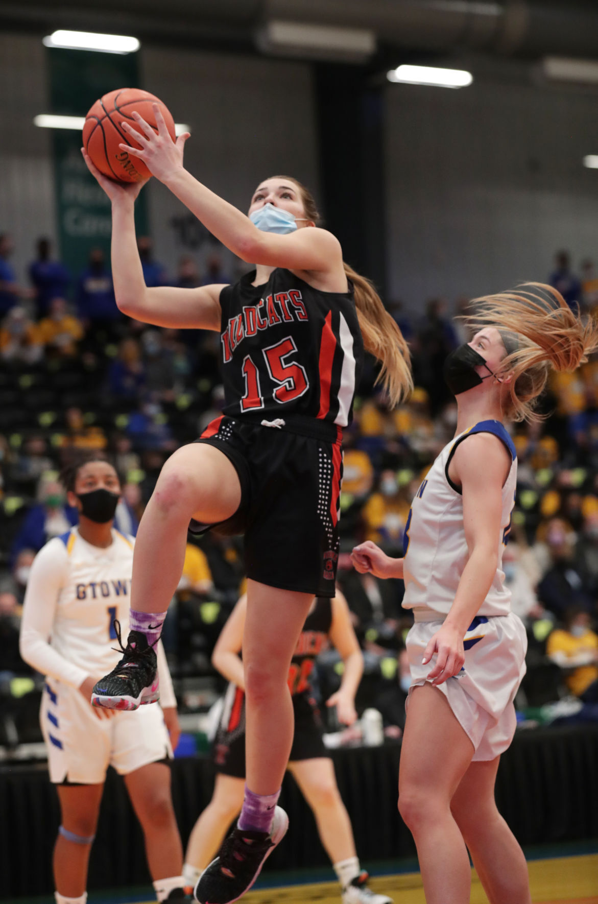 WIAA state girls basketball photo: Verona's Lexi Stremlow shoots